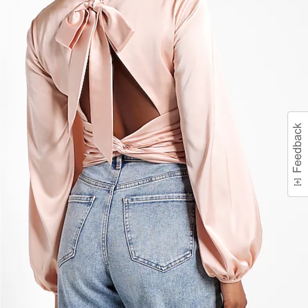 Express Blush Ruched Blouse - Picture 3 of 6